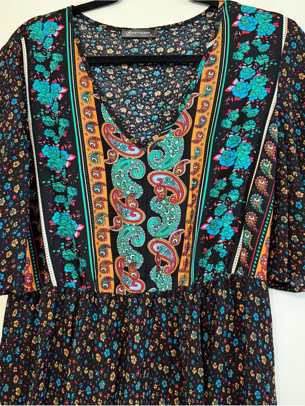 Boho Floral V Neck Maxi Dress - Picture 2 of 3